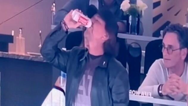 Eddie Vedder Hits the World Cup in Seattle With His Family: Alive Blasts Through the Stadium and Eddie Does Eddie Things